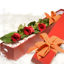 Gift Box With Roses