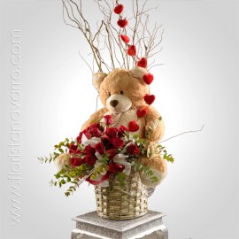 Bouquet De Roses Amb Peluix...