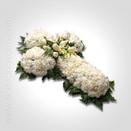 Cross of carnations