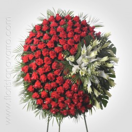 Roses Wreath with lateral...